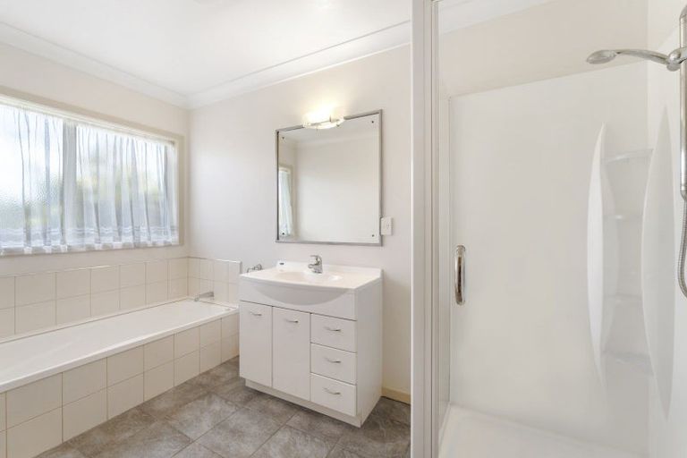 Photo of property in 24b Reeve Street, Levin, 5510