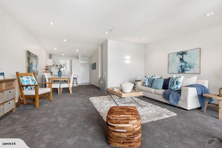 Photo of property in 3-01/424 Maunganui Road, Mount Maunganui, 3116