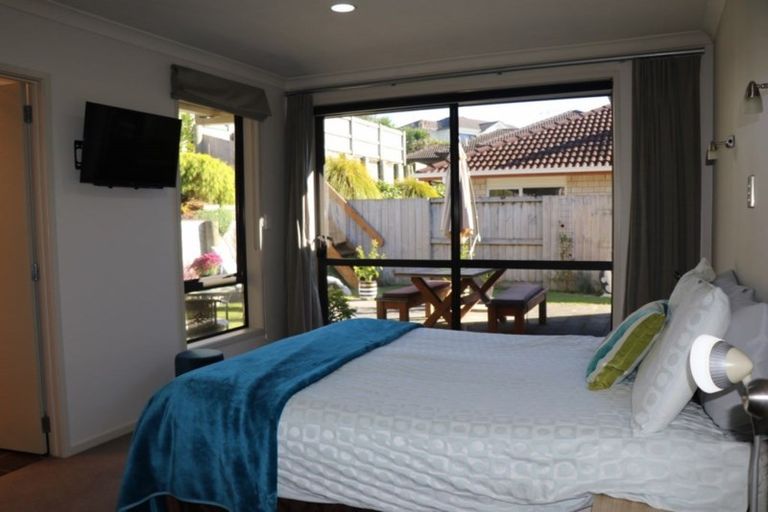 Photo of property in 18 Waipuna Grove, Welcome Bay, Tauranga, 3112