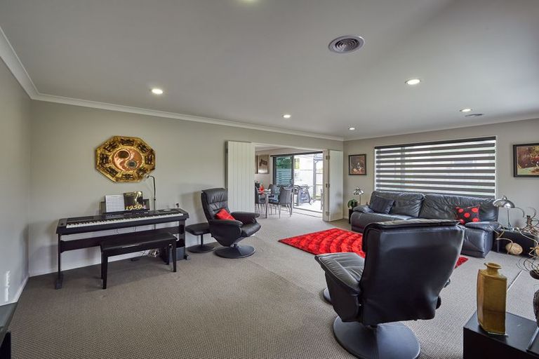 Photo of property in 7 Astelia Court, Milson, Palmerston North, 4414