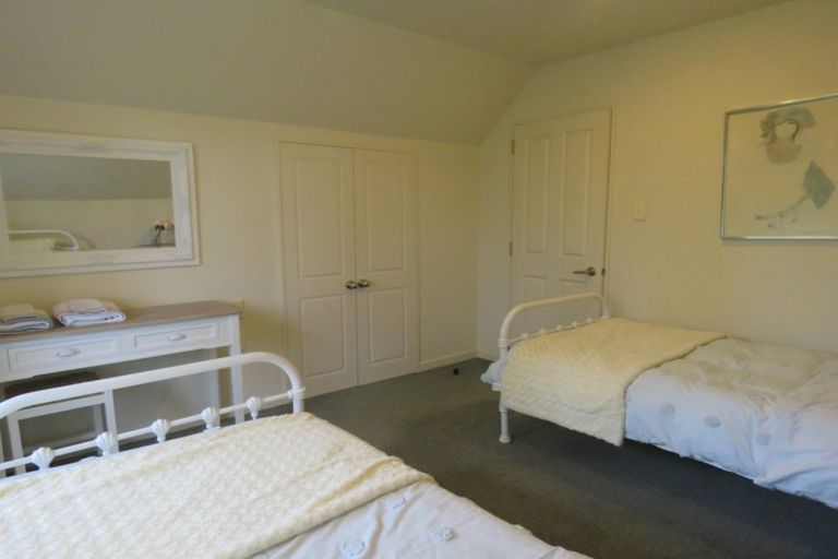 Photo of property in 2/271 Memorial Avenue, Burnside, Christchurch, 8053