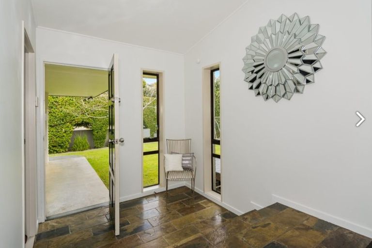 Photo of property in 43 Maxwelton Drive, Mairangi Bay, Auckland, 0630