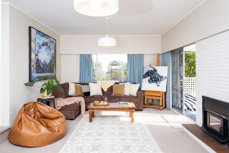 Photo of property in 2 O'connell Road, Bay View, Napier, 4104