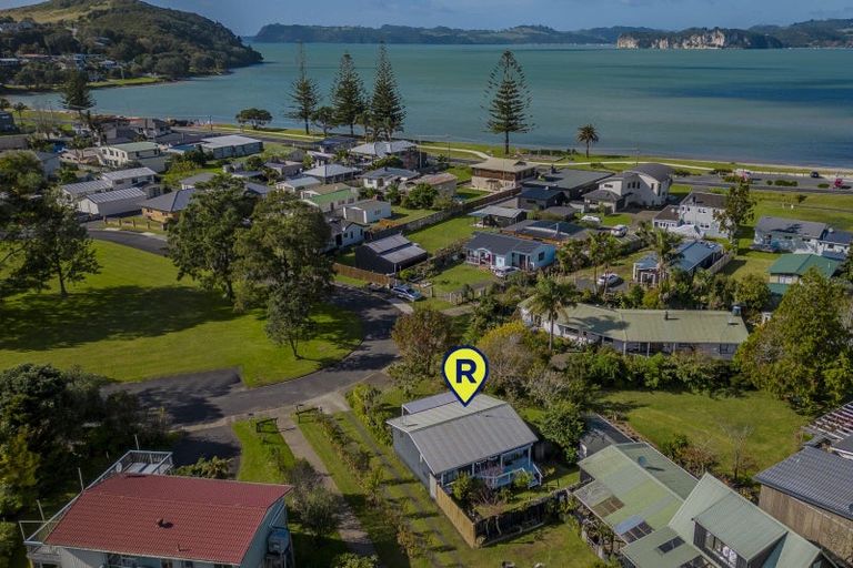 Photo of property in 10a Parkland Place, Whitianga, 3510