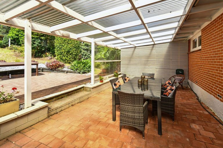 Photo of property in 8 Hamlet Place, Pukekohe, 2120