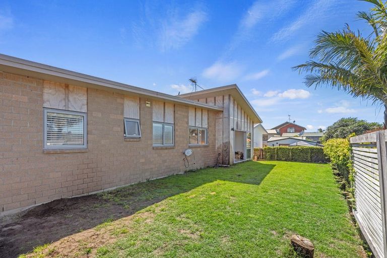 Photo of property in 63b Percy Road, Papamoa Beach, Papamoa, 3118