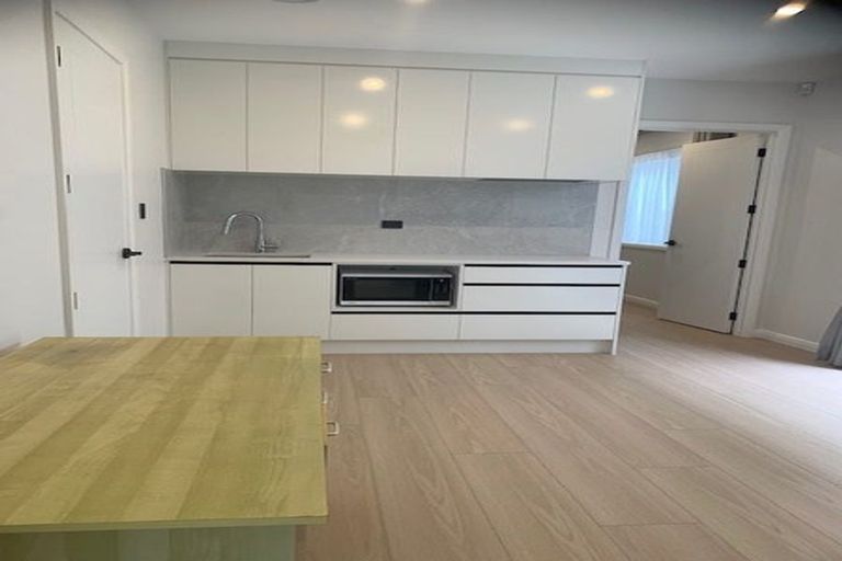 Photo of property in 2 Pirihonga Road, Flat Bush, Auckland, 2019