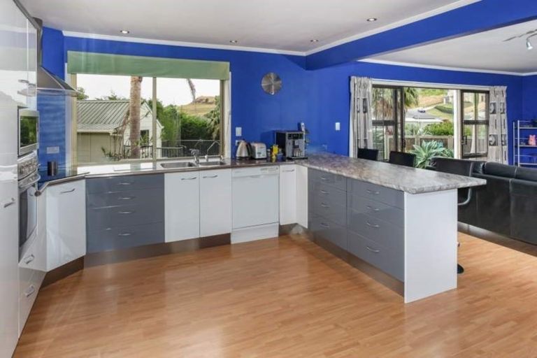 Photo of property in 112 Valley Road, Pukekohe, 2120