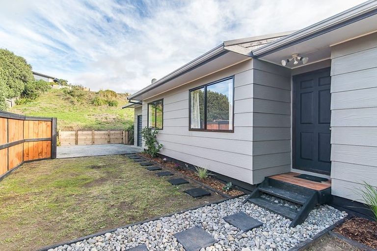 Photo of property in 6 Jane Street, Waikanae Beach, Waikanae, 5036