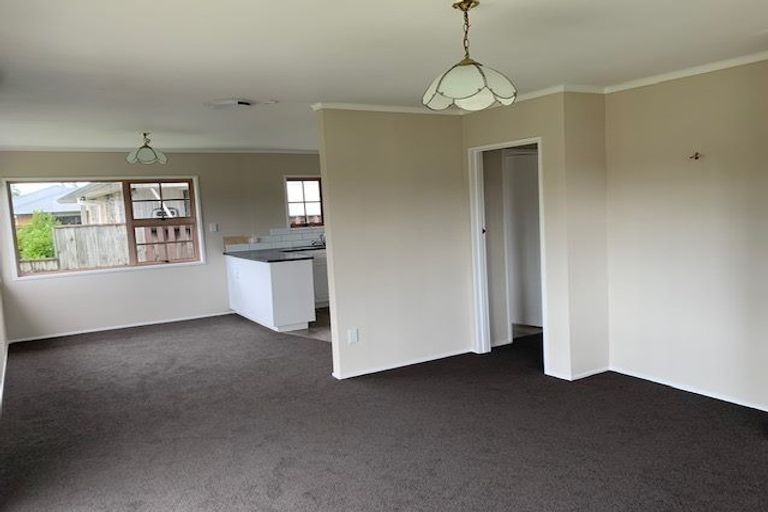 Photo of property in 51 Wordsworth Street, Leamington, Cambridge, 3432