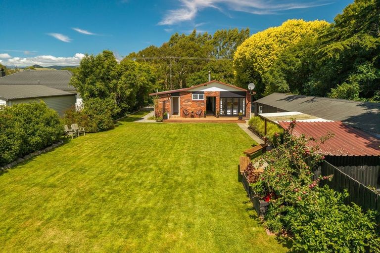 Photo of property in 147 Whitby Road, Wakefield, 7025