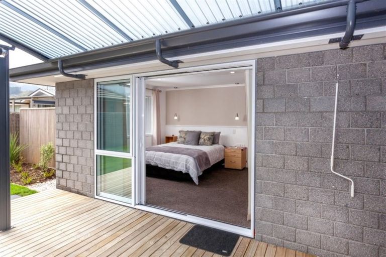 Photo of property in 170 Golden Shore Place, Coromandel, 3506