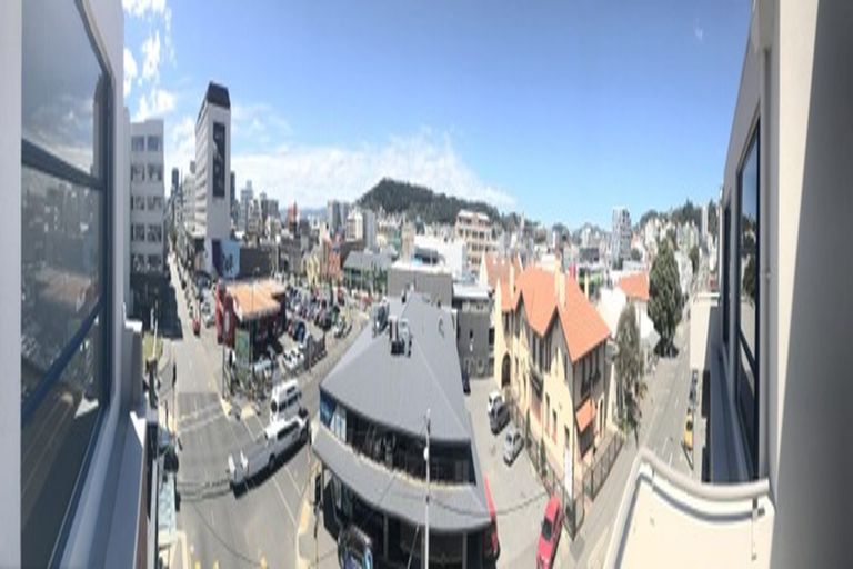 Photo of property in Anderson Apartments, 11/248 Willis Street, Te Aro, Wellington, 6011