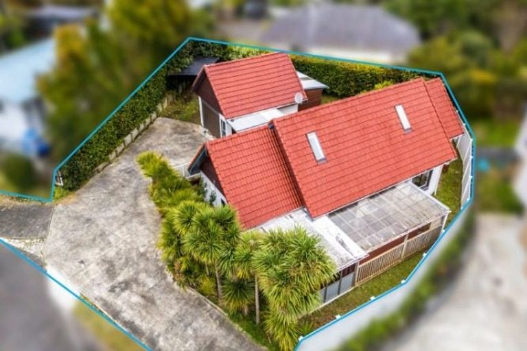 Photo of property in 40 Tudor Road, Henderson, Auckland, 0610