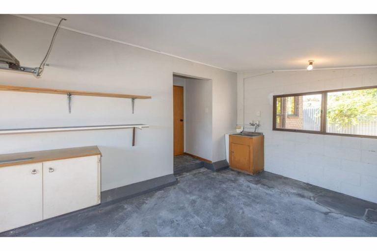 Photo of property in 160a Petrie Street, Richmond, Christchurch, 8013