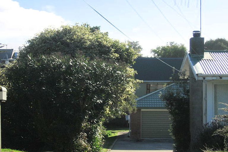 Photo of property in 5a Francis Road, Paraparaumu Beach, Paraparaumu, 5032