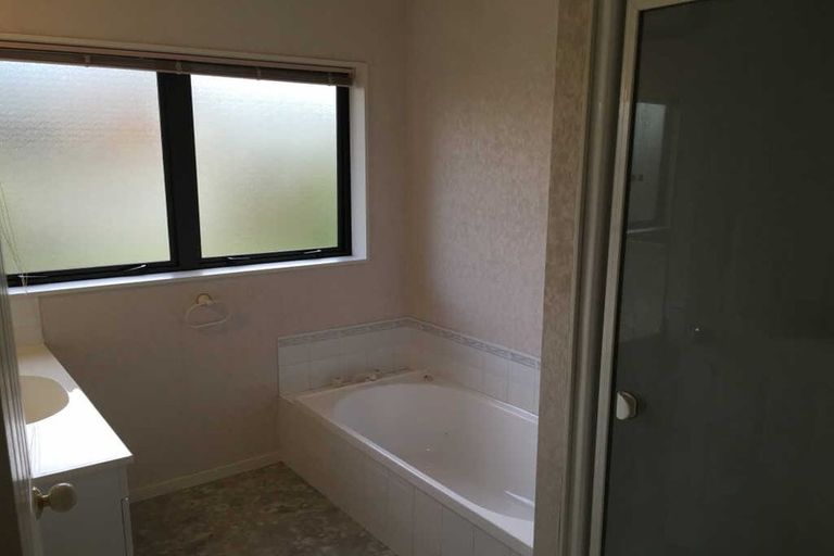 Photo of property in 8 Earls Court, Hillcrest, Hamilton, 3216