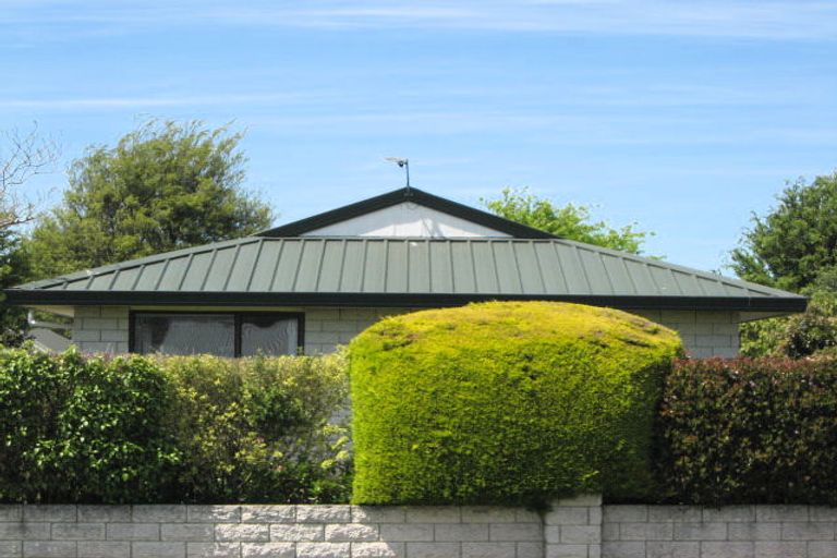 Photo of property in 2/15 Mahoe Street, Templeton, Christchurch, 8042