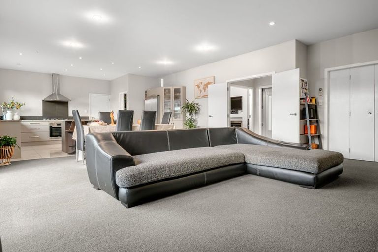 Photo of property in 11 Petersburg Drive, Flagstaff, Hamilton, 3210