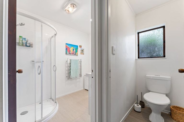 Photo of property in 38 Scott Road, Stanmore Bay, Whangaparaoa, 0932