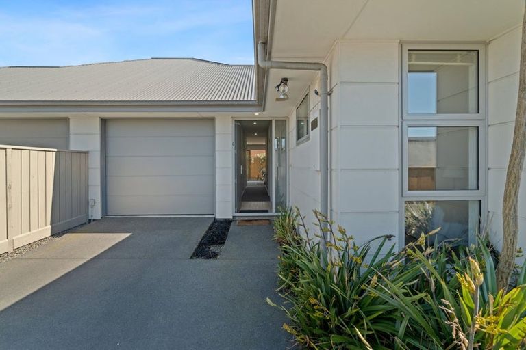 Photo of property in 11g Clarence Street South, Addington, Christchurch, 8024