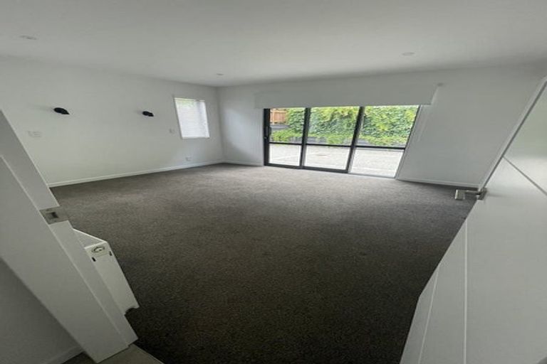 Photo of property in 9 Sargeson Way, Kaiwharawhara, Wellington, 6035