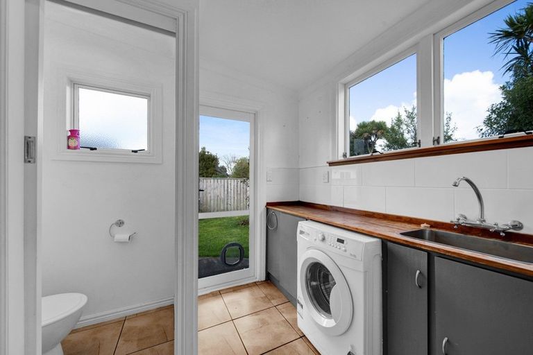 Photo of property in 9 Orlando Street, Stratford, 4332