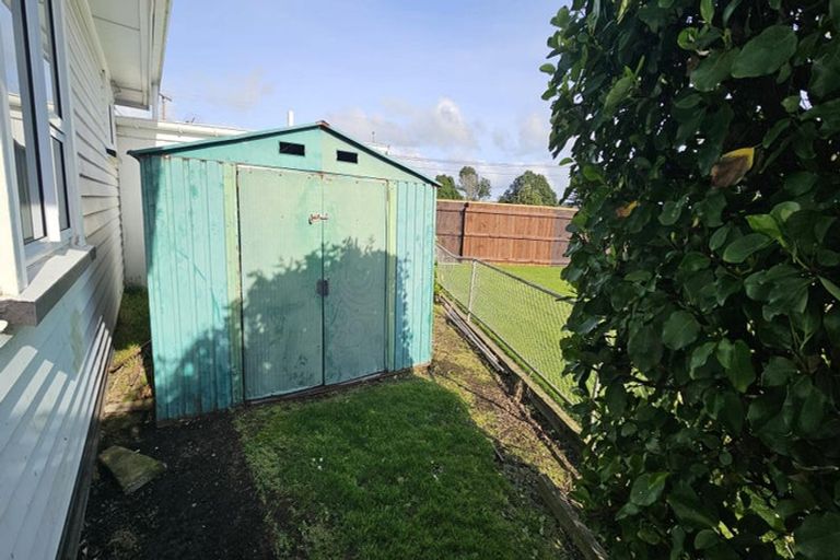 Photo of property in 1137 Devon Road, Bell Block, New Plymouth, 4373