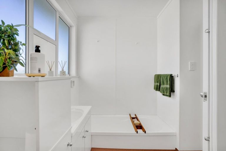 Photo of property in 84 Ohanga Road, Onaero, Waitara, 4383
