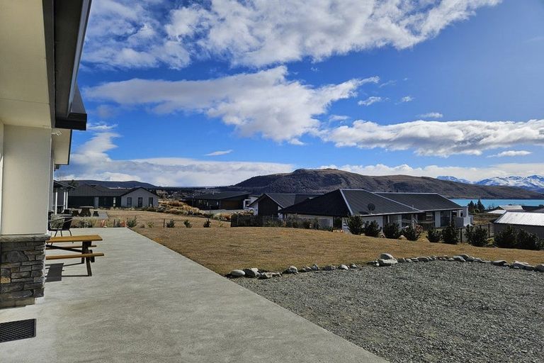 Photo of property in 4 Manning Place, Lake Tekapo, 7999