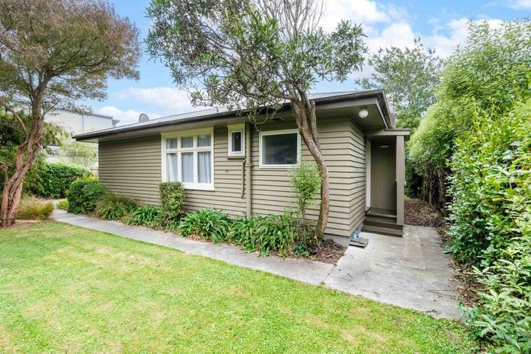 Photo of property in 84 Suva Street, Upper Riccarton, Christchurch, 8041