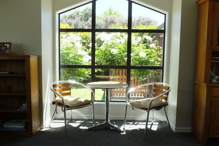 Photo of property in 13 Nielsen Gardens, Rototuna, Hamilton, 3210