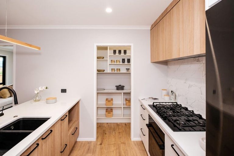 Photo of property in 6 Titchmarsh Lane, Pokeno, 2402