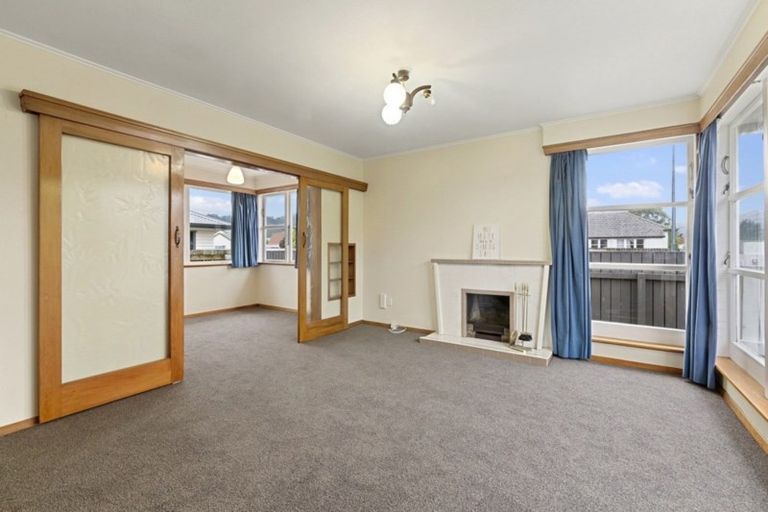 Photo of property in 25 Athlone Crescent, Boulcott, Lower Hutt, 5011