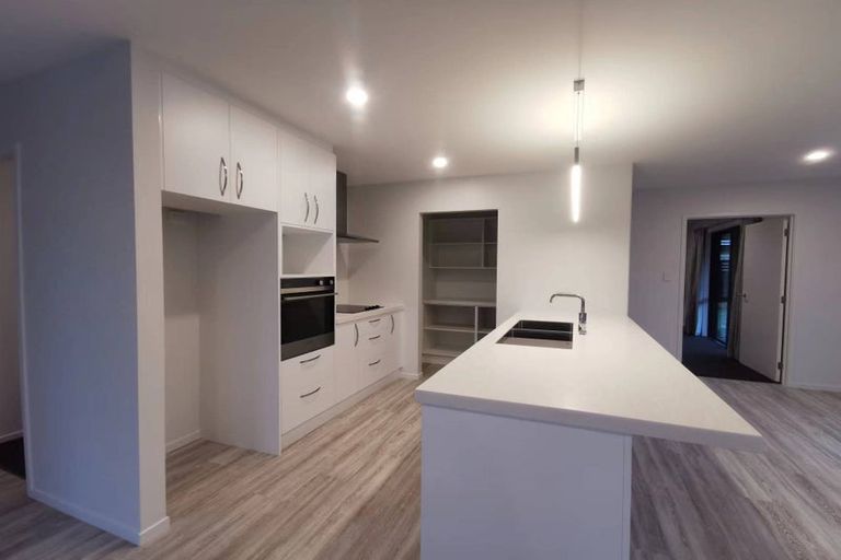 Photo of property in 13 Thomas Ellis Lane, Halswell, Christchurch, 8025