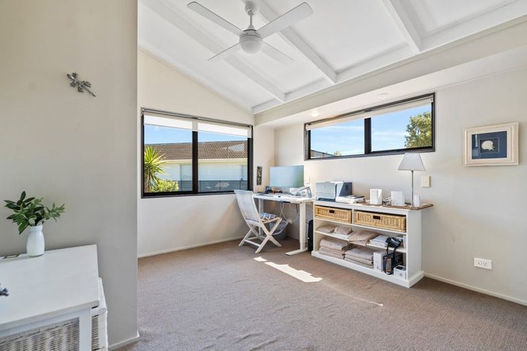 Photo of property in 14 Logan Nicks Place, Whangaruru, Russell, 0184