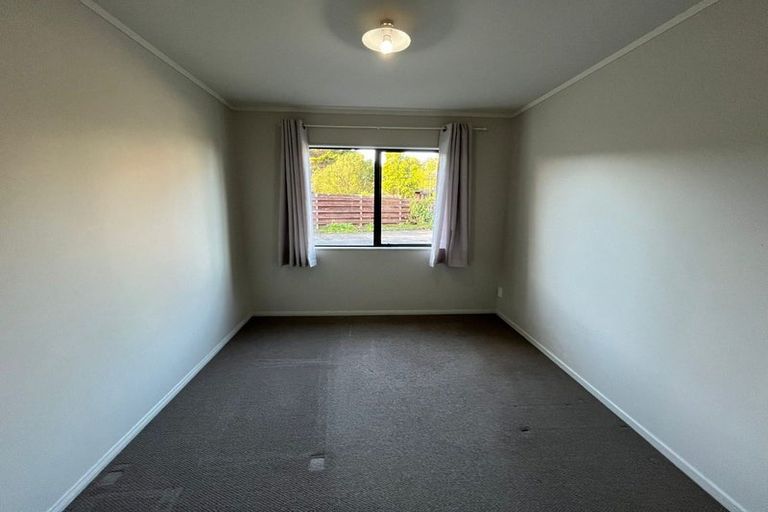 Photo of property in 9 Edgewater Drive, Pakuranga, Auckland, 2010