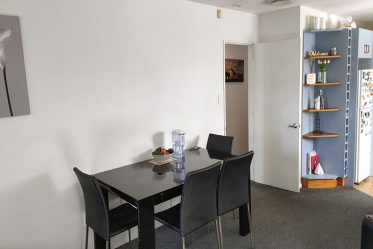 Photo of property in 2/38 Fenchurch Street, Redwood, Christchurch, 8051