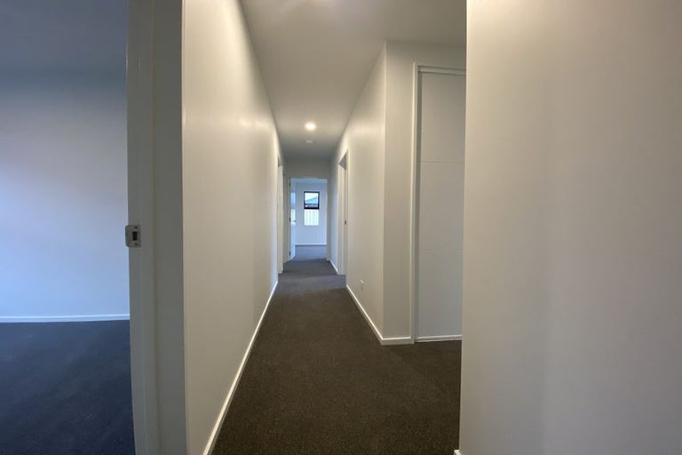 Photo of property in 37 Cousins Street, Woodend, 7691