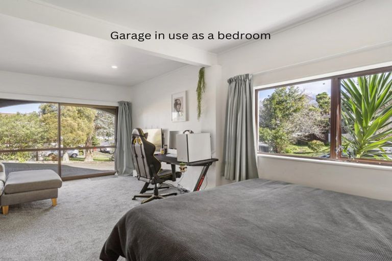 Photo of property in 1/7 Newstead Avenue, Browns Bay, Auckland, 0632