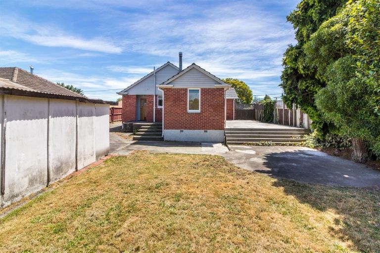 Photo of property in 15 Glenfield Crescent, Mairehau, Christchurch, 8052