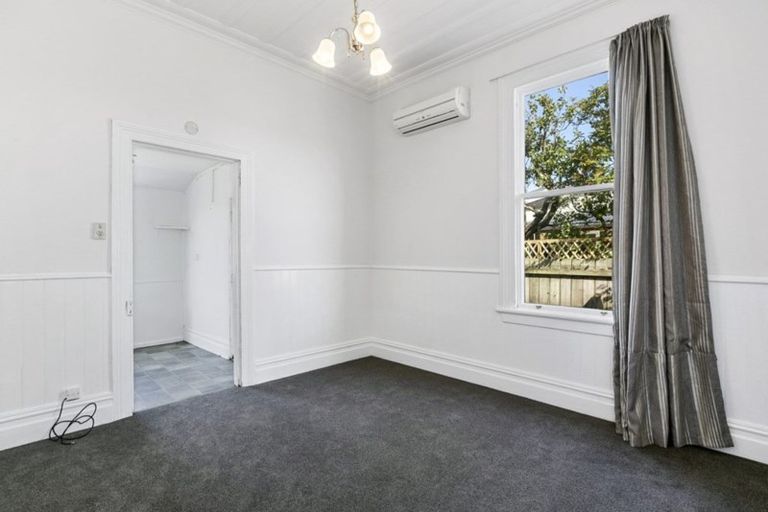 Photo of property in 3 Queens Drive, Saint Kilda, Dunedin, 9012