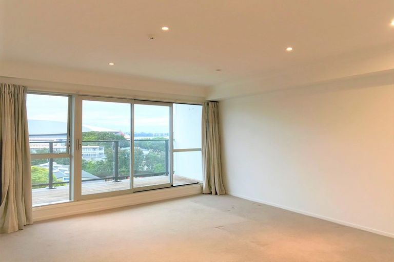Photo of property in 2c/10 Augustus Terrace, Parnell, Auckland, 1052