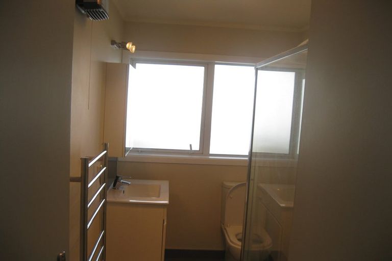 Photo of property in 25 Mulberry Street, Maungaraki, Lower Hutt, 5010