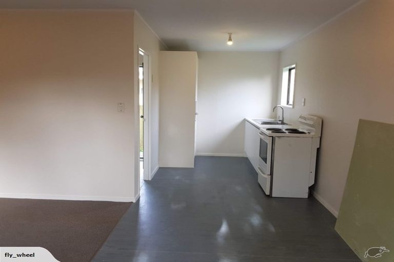 Photo of property in 1/34 Maplesden Drive, Clendon Park, Auckland, 2103