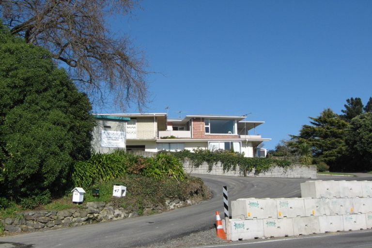 Photo of property in 2/45 Dyers Pass Road, Cashmere, Christchurch, 8022