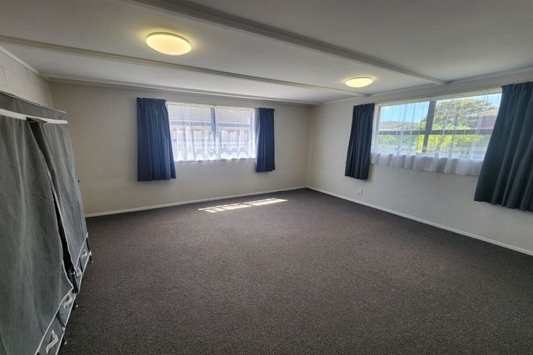Photo of property in 9a Coronation Road, Mangere Bridge, Auckland, 2022