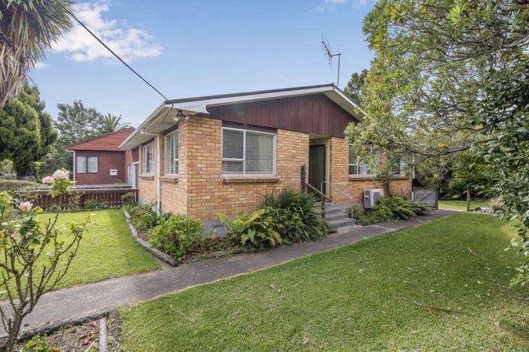 Photo of property in 13a Sweetman Avenue, Paraparaumu Beach, Paraparaumu, 5032