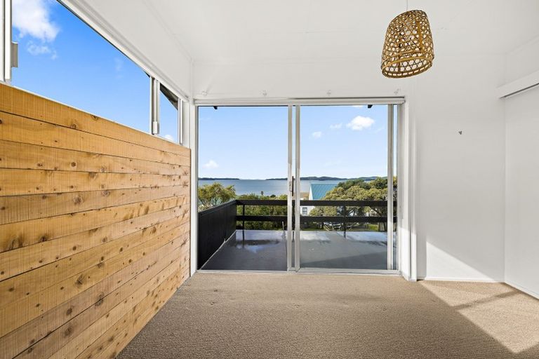 Photo of property in 19 Kotuku Place, Snells Beach, 0920