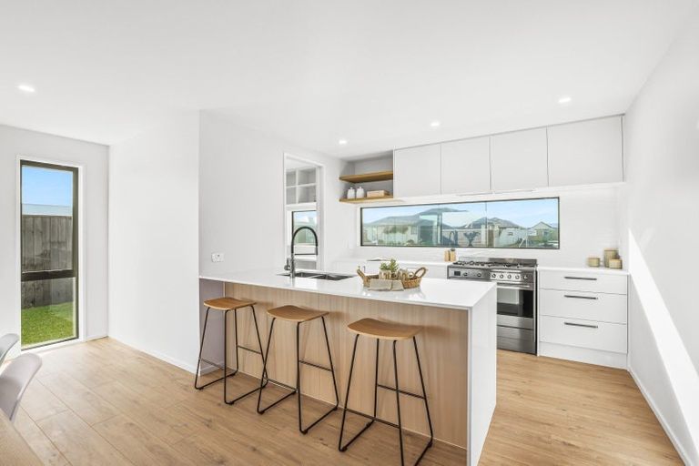 Photo of property in 9 Silverwood Lane, Leamington, Cambridge, 3495